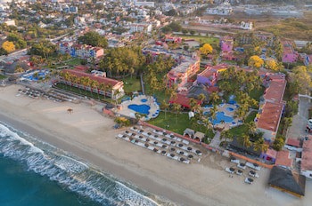 Grand Decameron Complex Bucerias, A Trademark All-Inclusive Resort