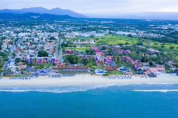 Grand Decameron Complex Bucerias, A Trademark All-Inclusive Resort