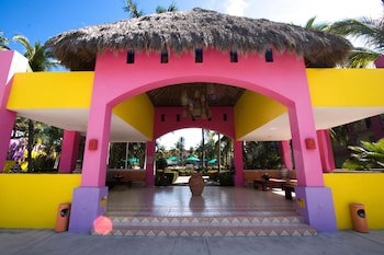 Grand Decameron Complex Bucerias, A Trademark All-Inclusive Resort