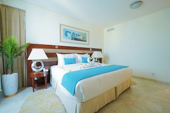 Blue Beach Tower