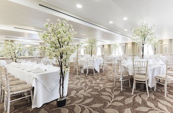 Brandshatch Place Hotel & Spa