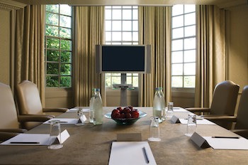 Brandshatch Place Hotel & Spa