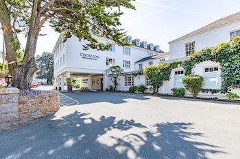 L'horizon Beach Hotel & Spa