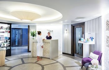 L'horizon Beach Hotel & Spa