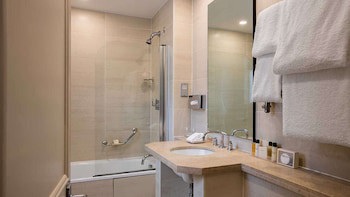 L'horizon Beach Hotel & Spa