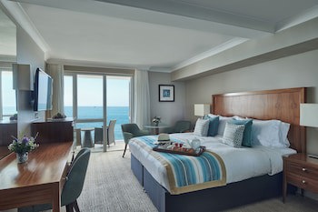L'horizon Beach Hotel & Spa