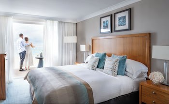 L'horizon Beach Hotel & Spa