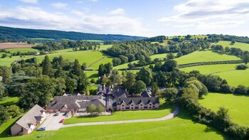 Cwrt Bleddyn Hotel & Spa
