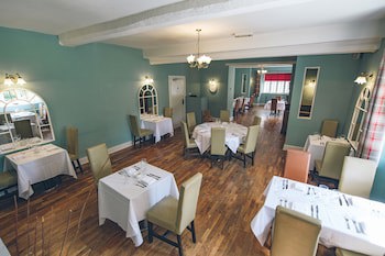 Cwrt Bleddyn Hotel & Spa