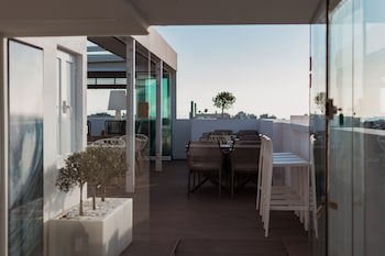 Acropolis Select Hotel