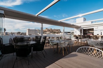 Acropolis Select Hotel