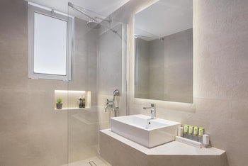 Acropolis Select Hotel
