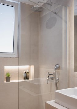 Acropolis Select Hotel