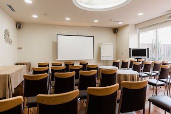 Acropolis Select Hotel
