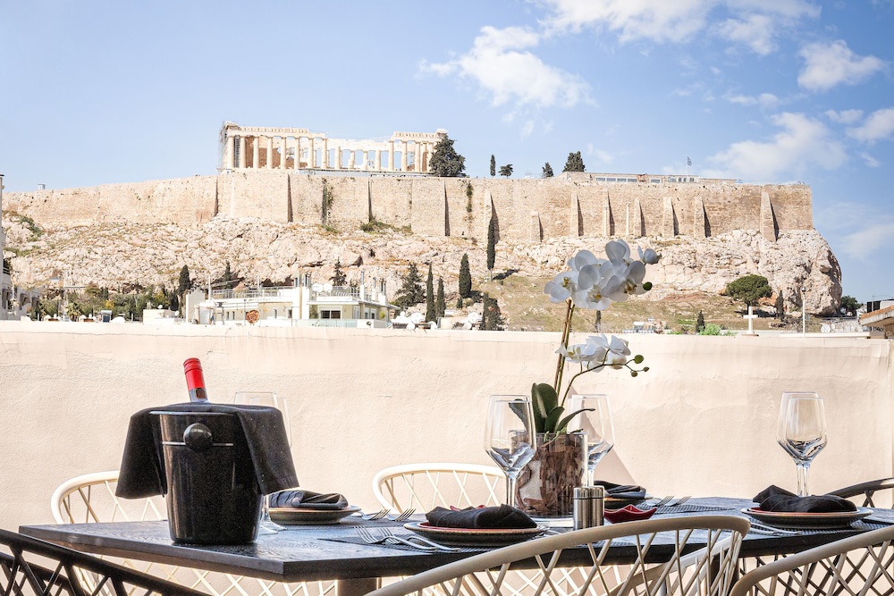Acropolis Select Hotel