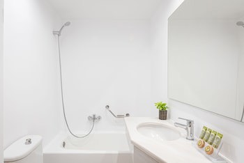 Acropolis Select Hotel
