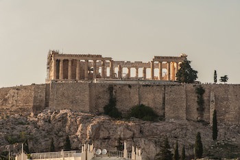 Acropolis Select Hotel