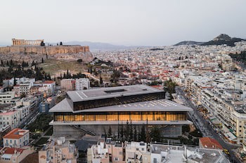 Acropolis Select Hotel