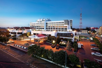 Lao Plaza Hotel