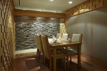 Lao Plaza Hotel