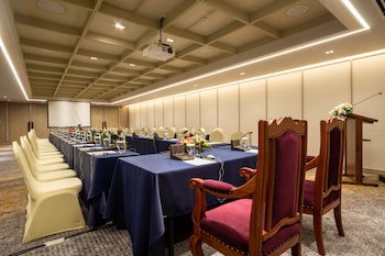 Lao Plaza Hotel