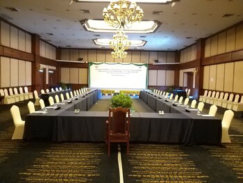 Lao Plaza Hotel