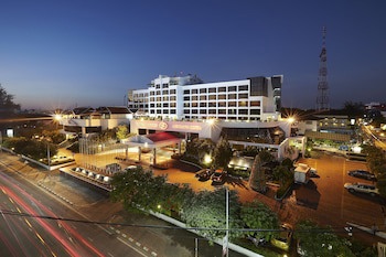 Lao Plaza Hotel