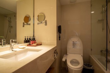 Lao Plaza Hotel