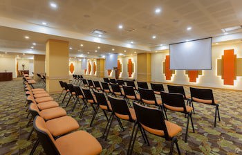 Ghl Hotel Capital