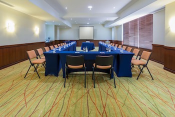 Ghl Hotel Capital