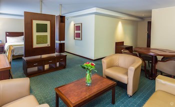 Ghl Hotel Capital