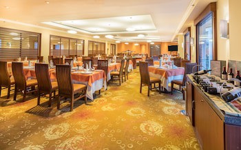 Ghl Hotel Capital