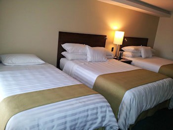 Ghl Hotel Capital