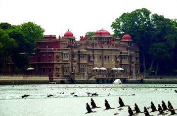 Gajner Palace