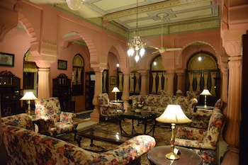Gajner Palace