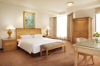 Aryaduta Suites Semanggi