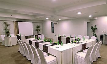 Aryaduta Suites Semanggi