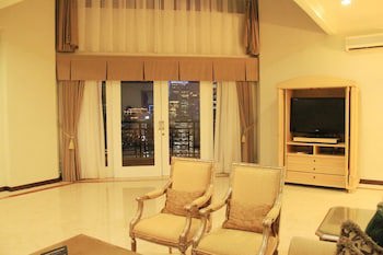 Aryaduta Suites Semanggi
