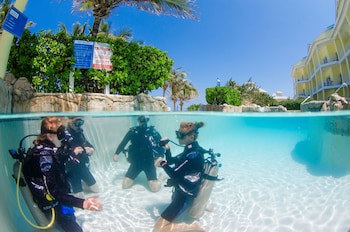 Wyndham Reef Resort Grand Cayman