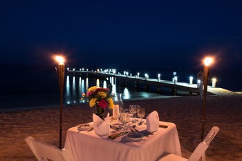 Wyndham Reef Resort Grand Cayman