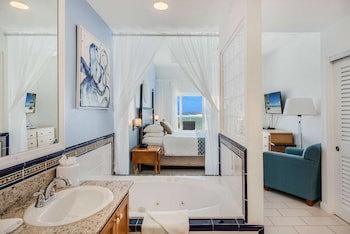 Wyndham Reef Resort Grand Cayman