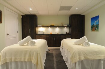 Wyndham Reef Resort Grand Cayman
