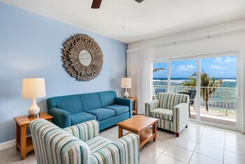 Wyndham Reef Resort Grand Cayman