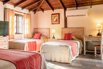 Antigua Miraflores Hotel