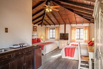 Antigua Miraflores Hotel