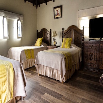 Antigua Miraflores Hotel