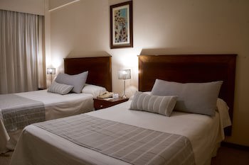 Hotel Catalinas Tucuman