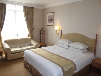 Merdeka Palace Hotels & Suites