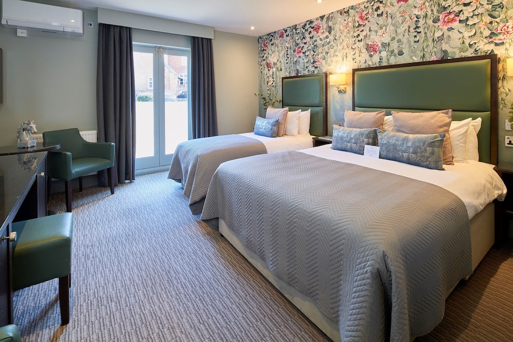 Mandolay Hotel Guildford