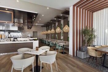 Courtyard By Marriott Aruba Resort